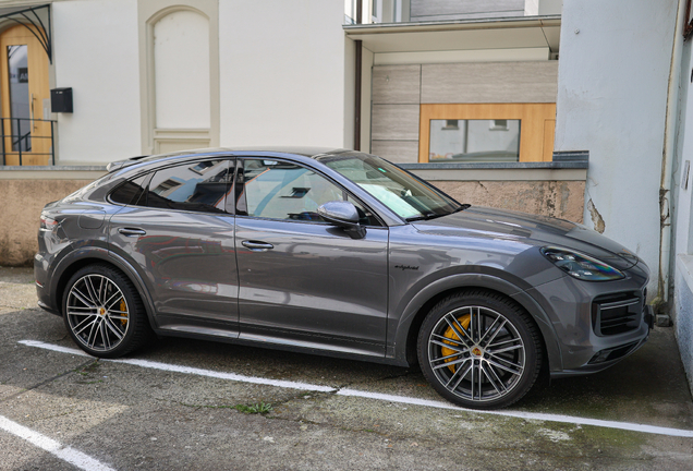 Porsche Cayenne Coupé Turbo S E-Hybrid
