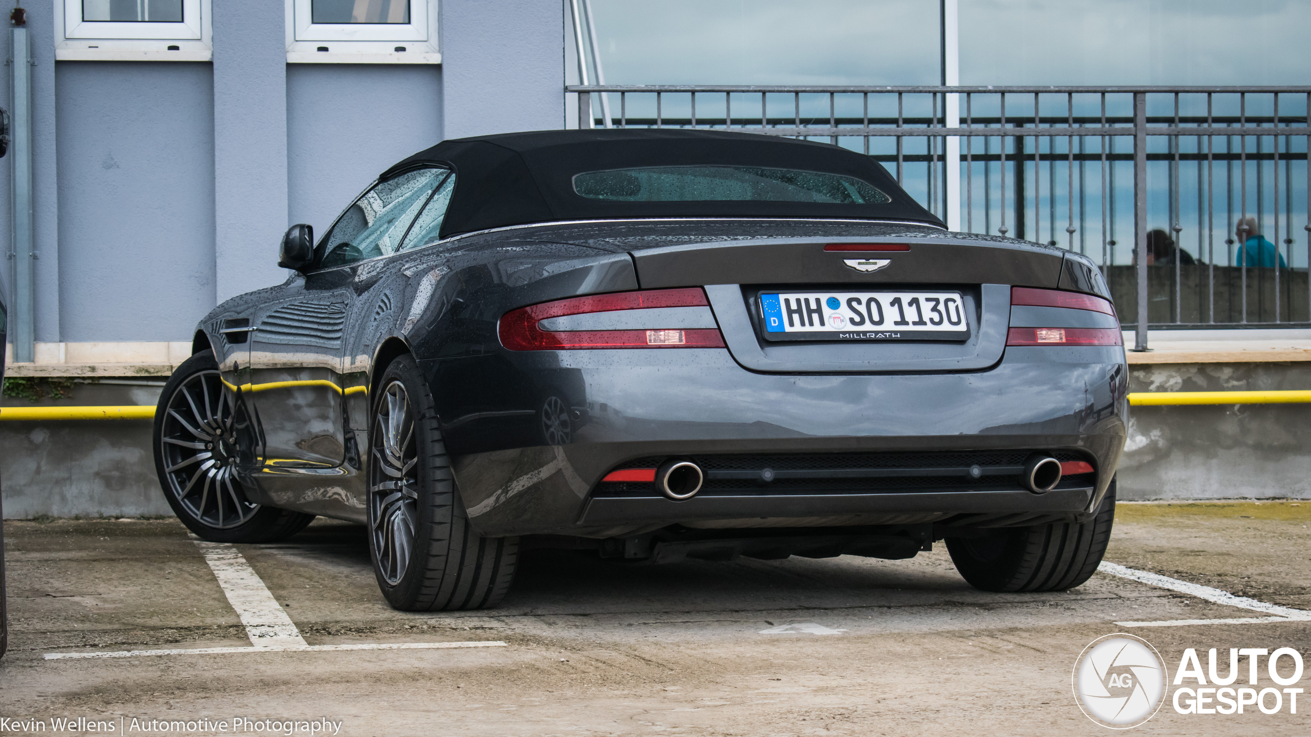Aston Martin DB9 Volante