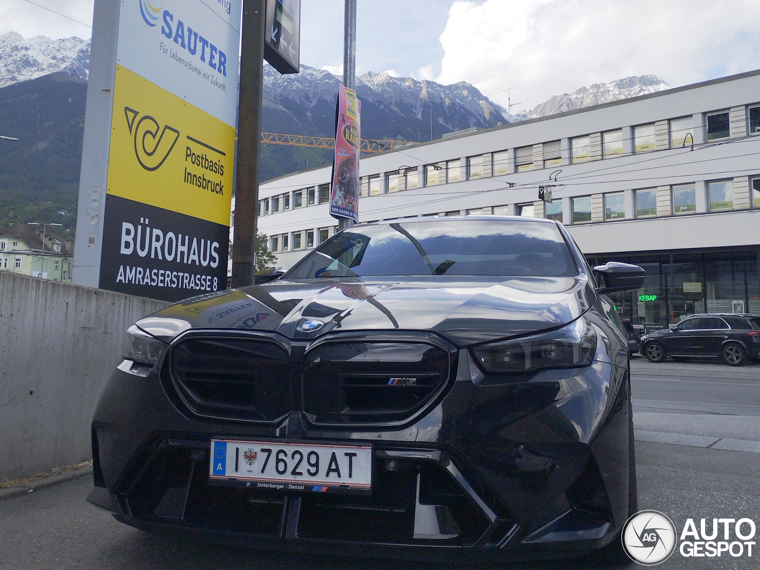BMW M5 G90
