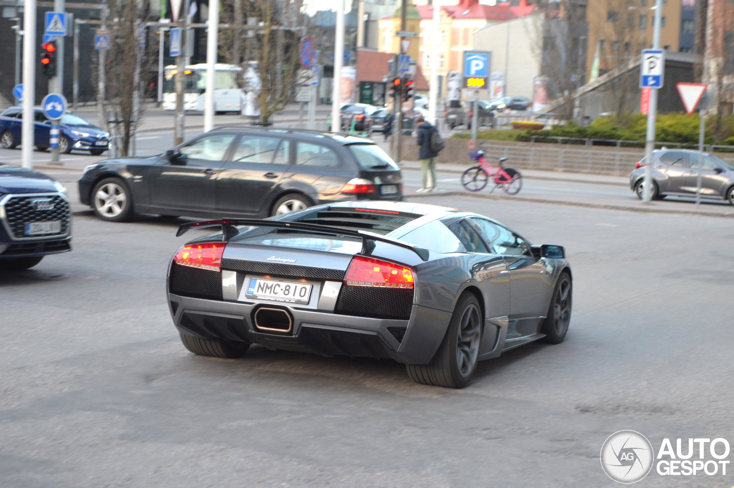 Lamborghini Murciélago LP640