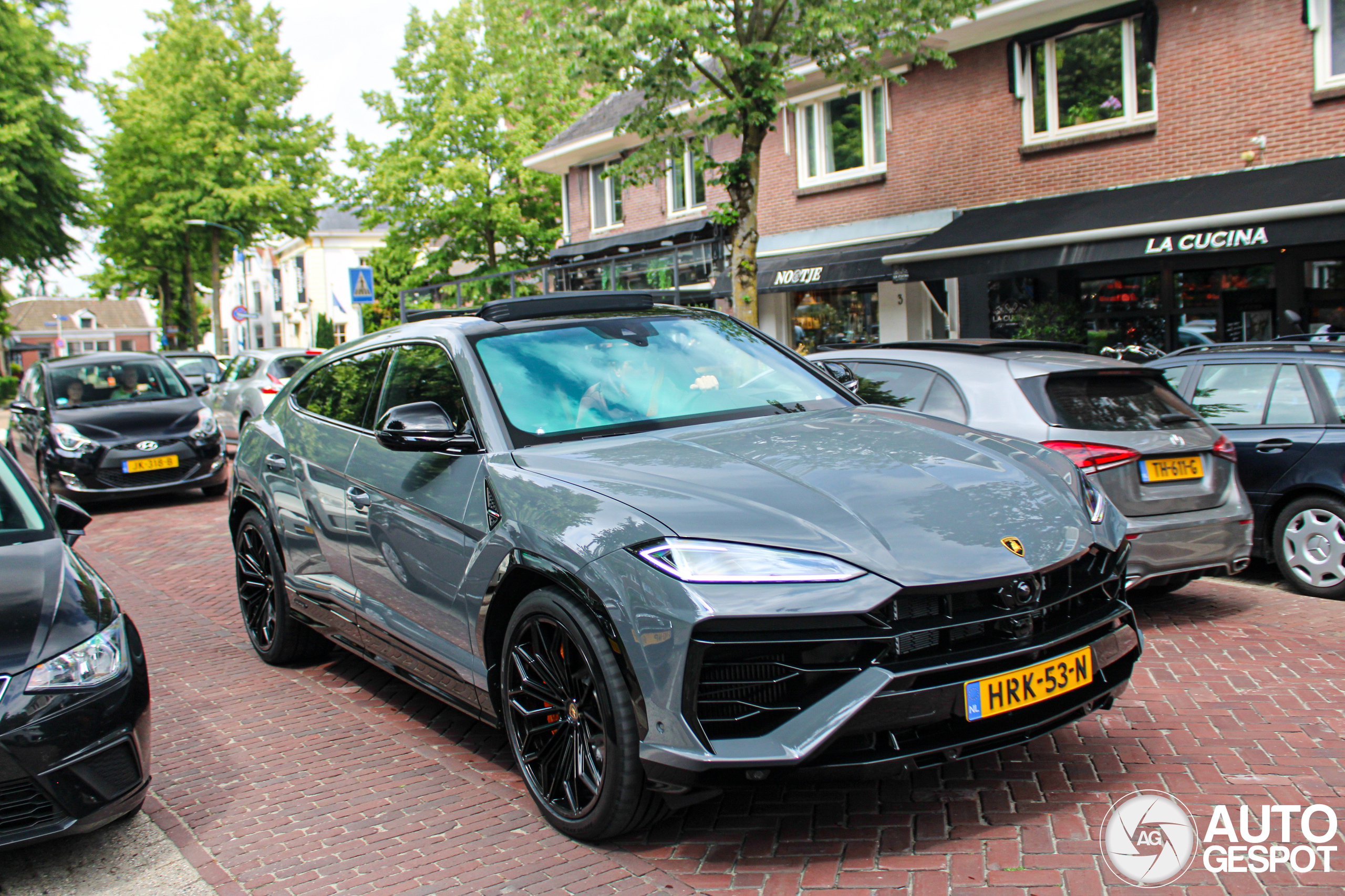 Lamborghini Urus SE