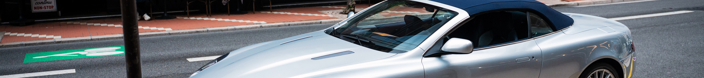 Aston Martin DB9 Volante