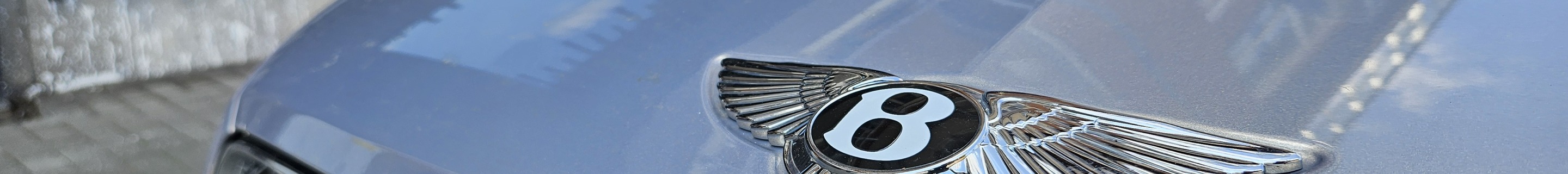 Bentley Bentayga Hybrid 2021