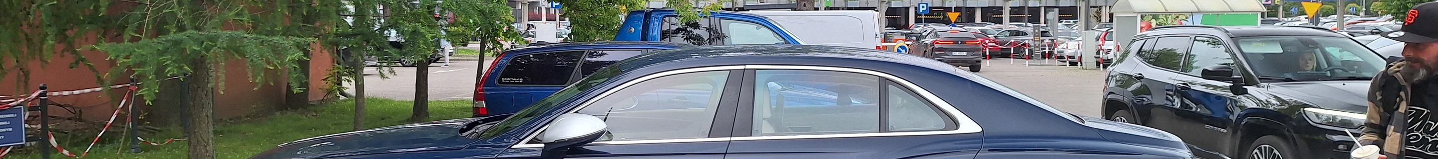 Bentley Flying Spur W12 2022 Mulliner