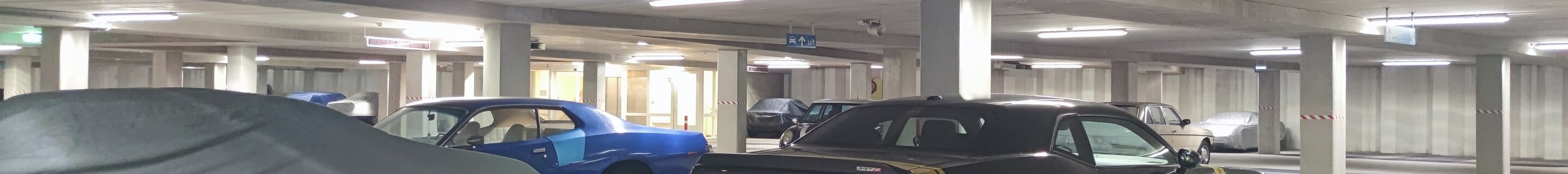 Dodge Challenger SRT-8