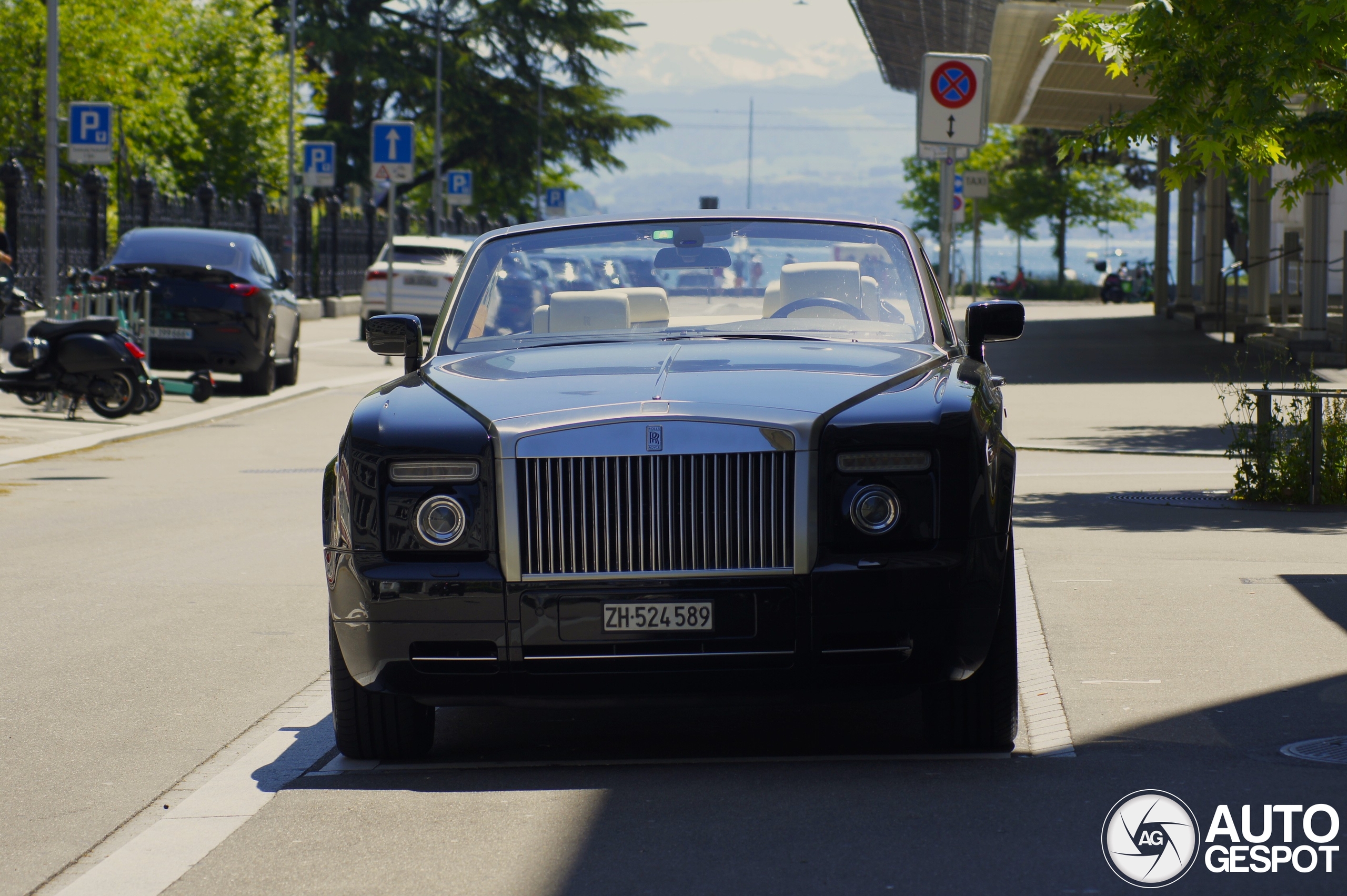 Rolls-Royce Phantom Drophead Coupé