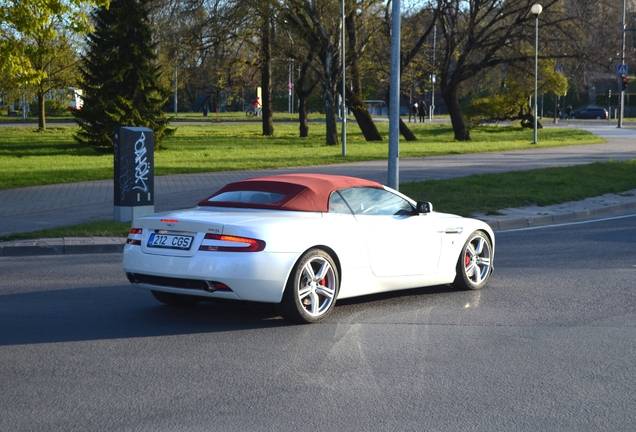 Aston Martin DB9 Volante