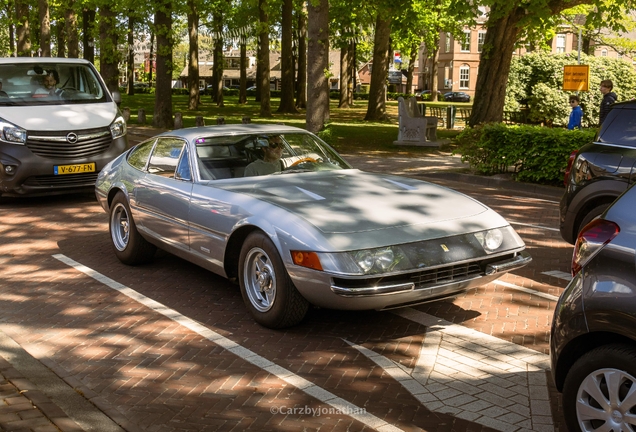 Ferrari 365 GTB/4 Daytona