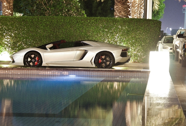 Lamborghini Aventador LP700-4 Roadster