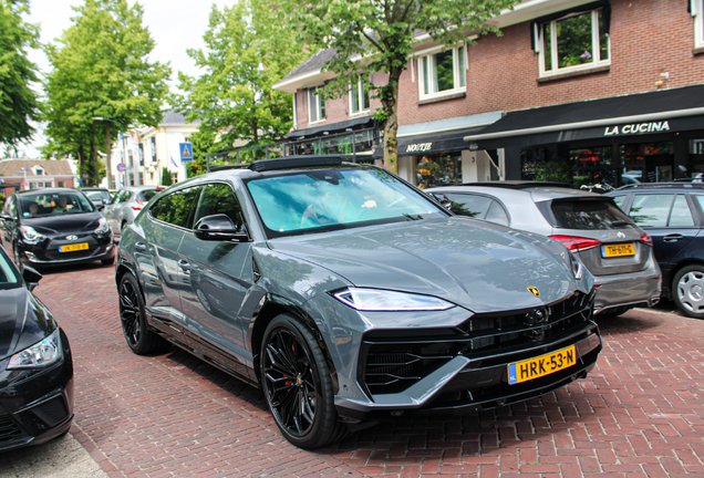Lamborghini Urus SE