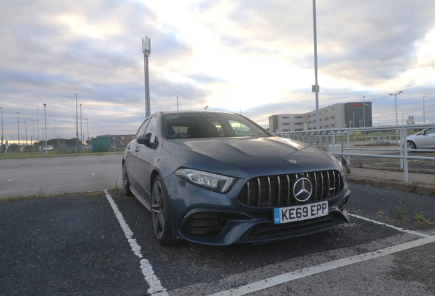 Mercedes-AMG A 45 S W177