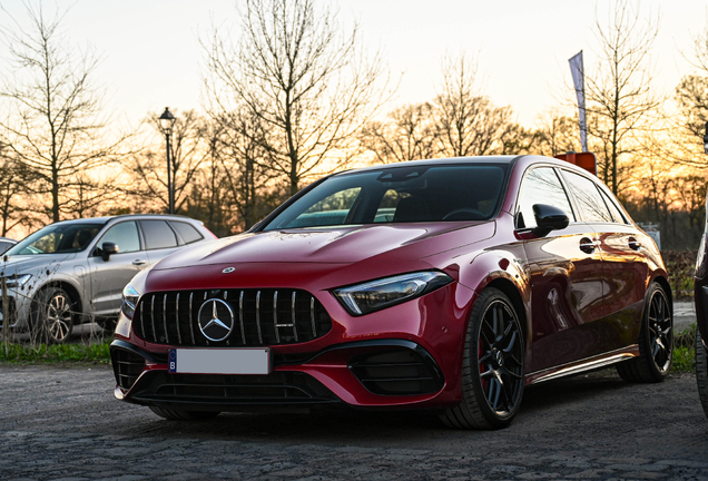 Mercedes-AMG A 45 S W177