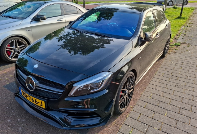 Mercedes-AMG A 45 W176 2015