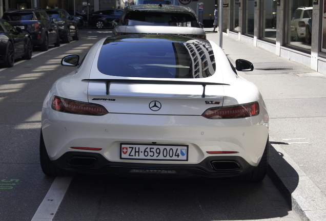 Mercedes-AMG GT S C190