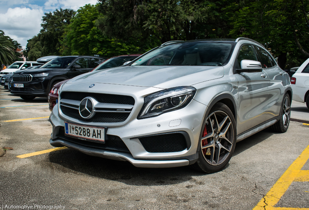 Mercedes-Benz GLA 45 AMG X156