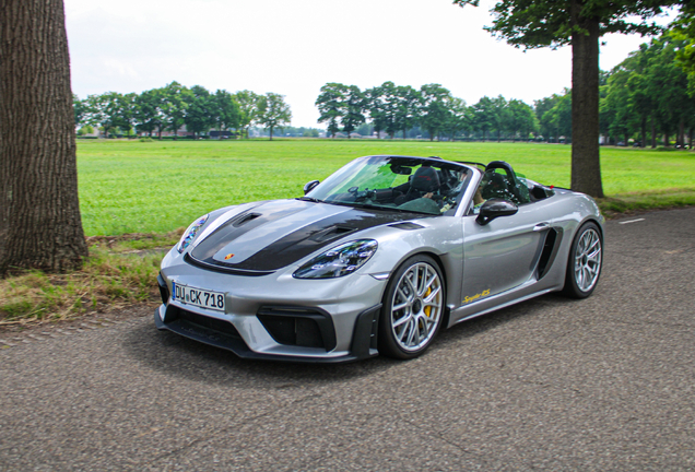 Porsche 718 Spyder RS Weissach Package