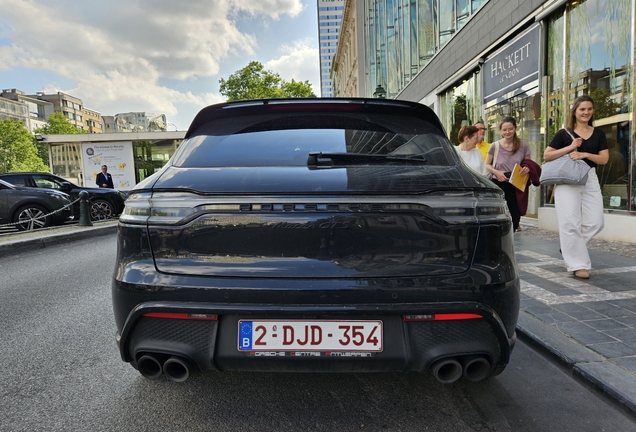 Porsche 95B Macan GTS MkIII