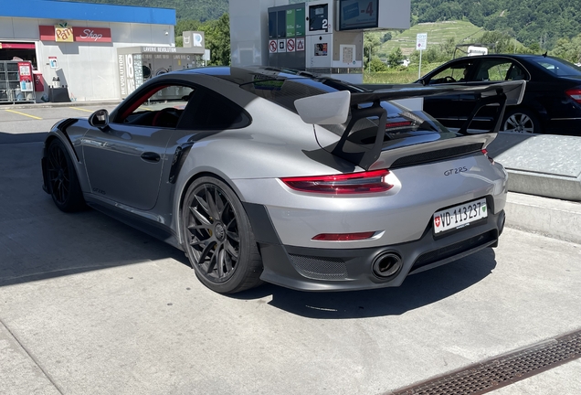 Porsche 991 GT2 RS