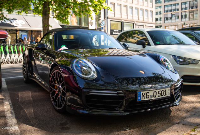 Porsche 991 Turbo S Cabriolet MkII