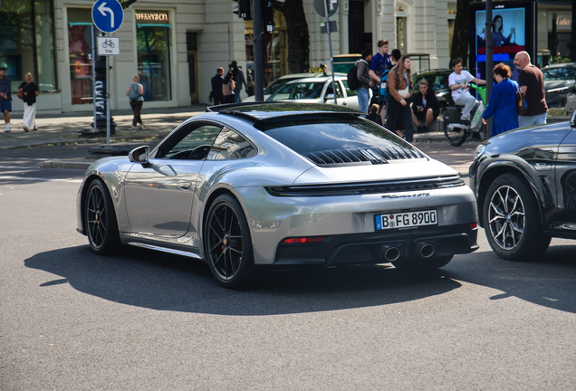 Porsche 992 Carrera 4 GTS MkII