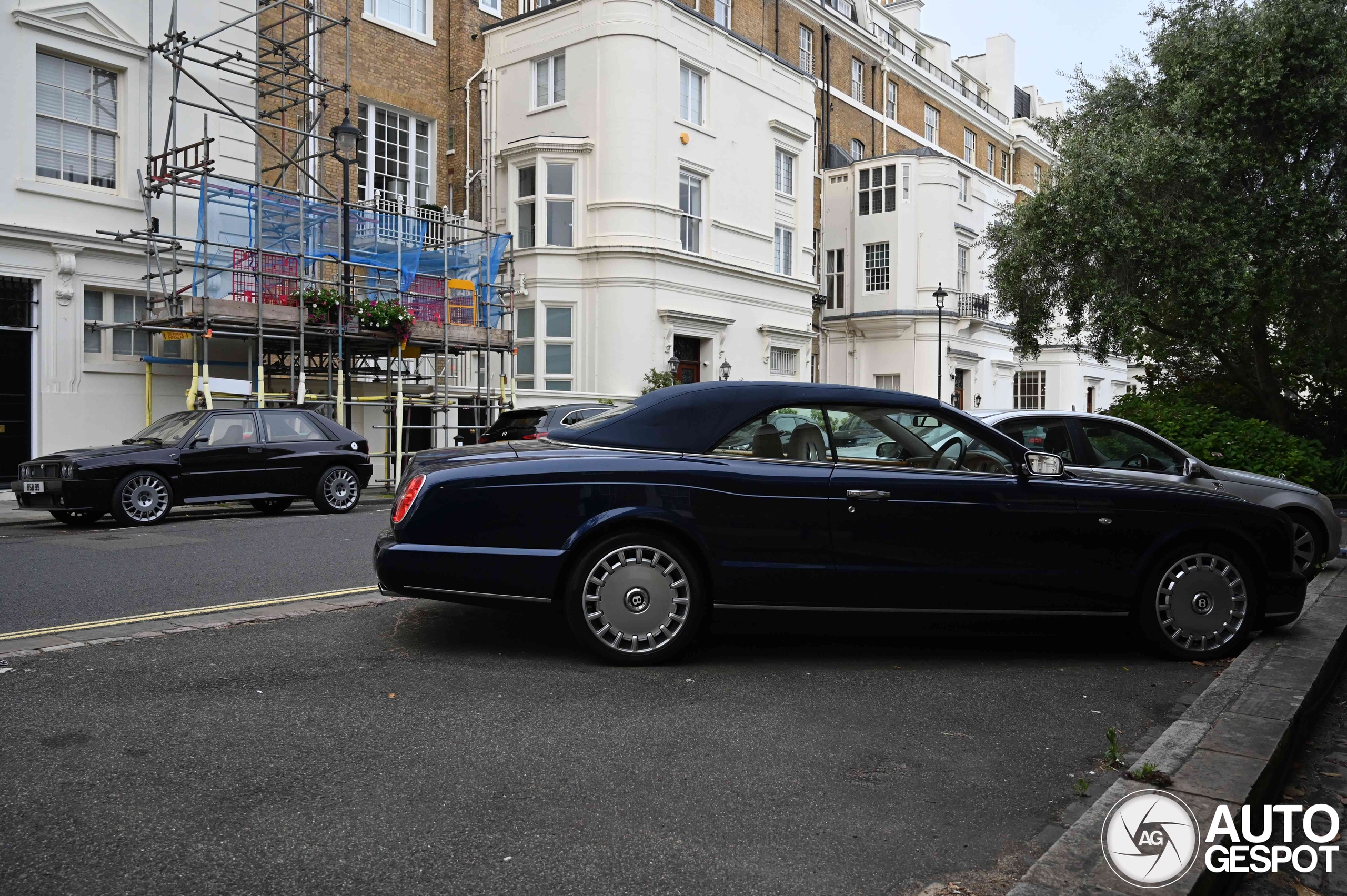 Bentley Azure 2006