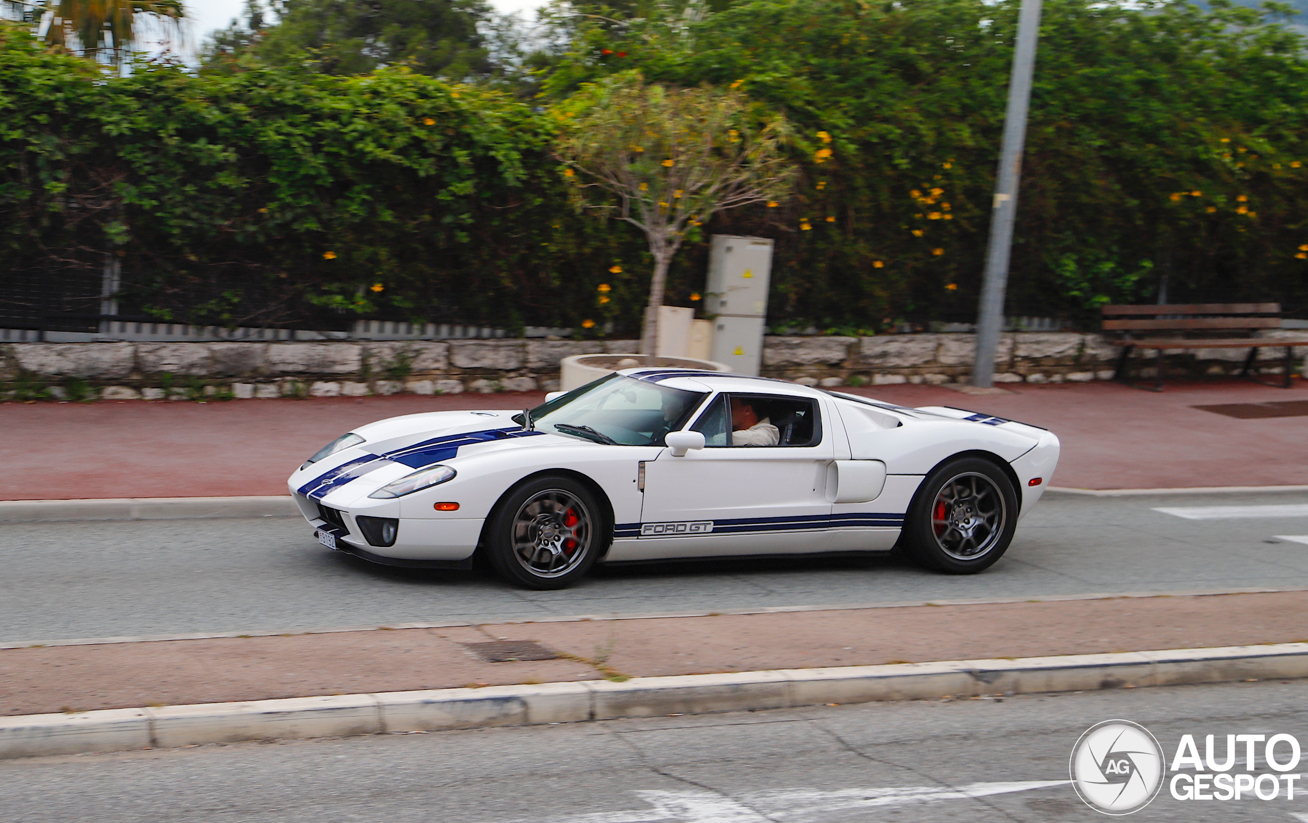 Ford GT