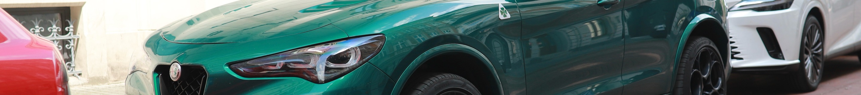 Alfa Romeo Stelvio Quadrifoglio 2023