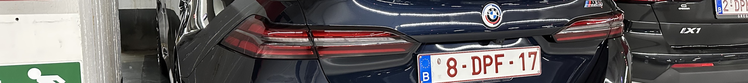 BMW M5 G90