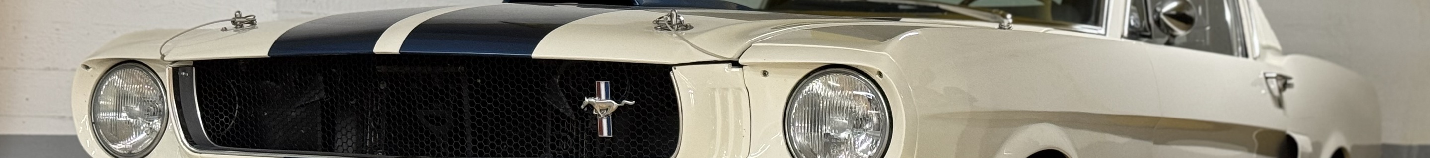 Ford Mustang Shelby G.T. 350