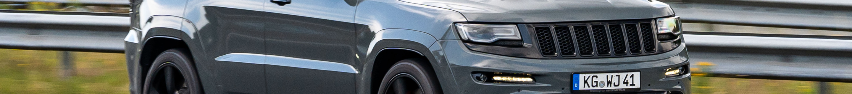 Jeep Grand Cherokee SRT 2013