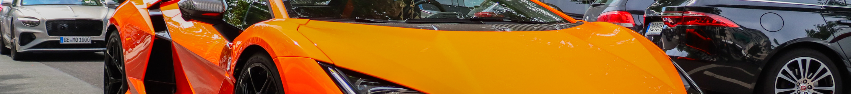 Lamborghini Revuelto