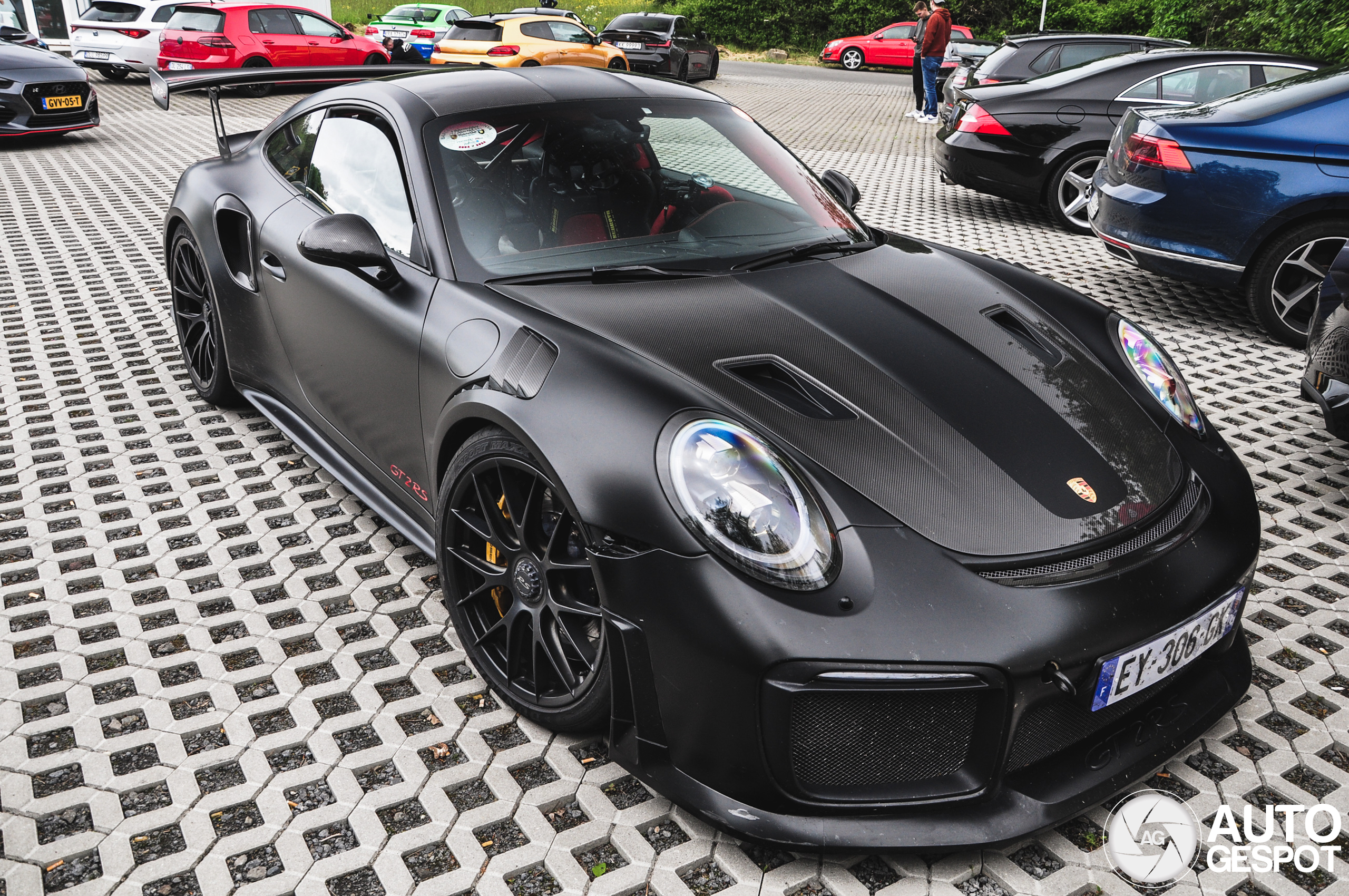Porsche 991 GT2 RS Weissach Package
