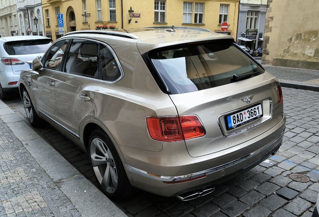 Bentley Bentayga V8