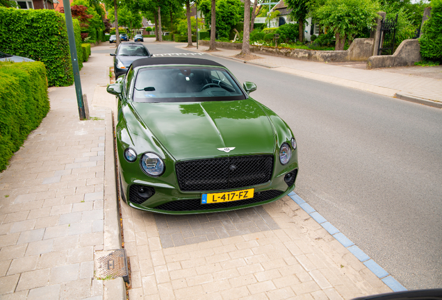 Bentley Continental GTC 2019