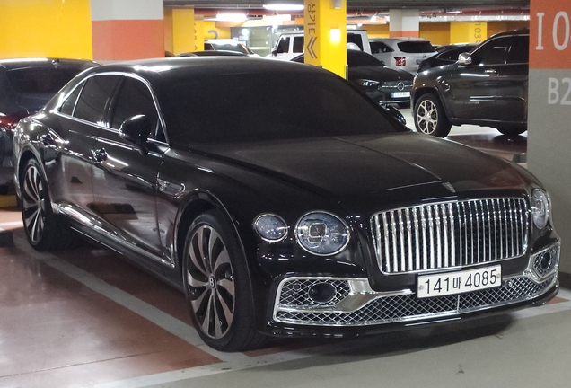 Bentley Flying Spur V8 Azure