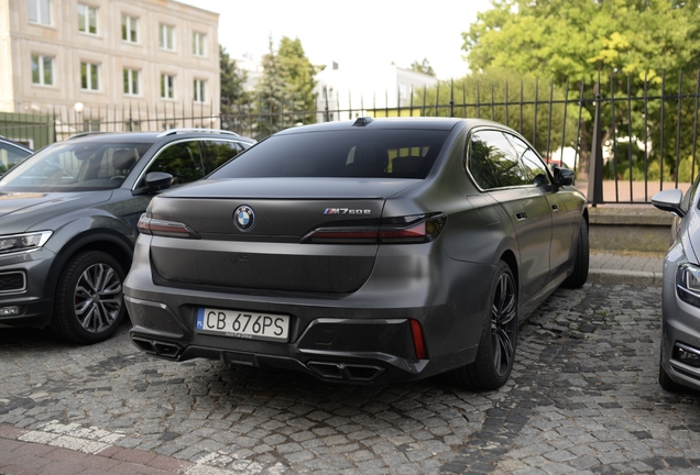 BMW M760e xDrive