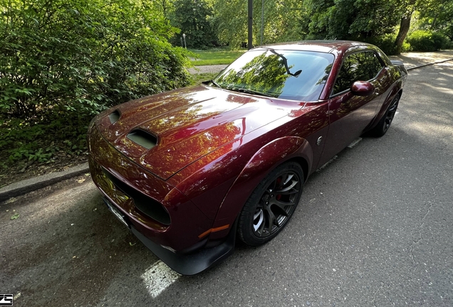 Dodge Challenger SRT Hellcat Widebody