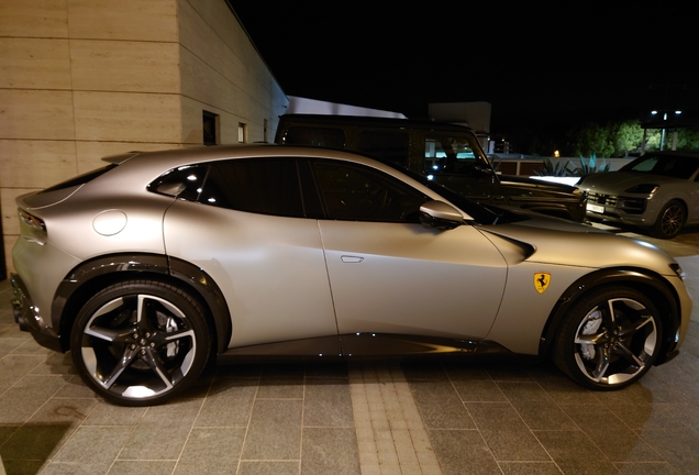 Ferrari Purosangue