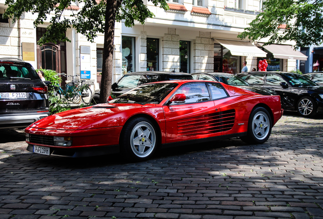 Ferrari Testarossa