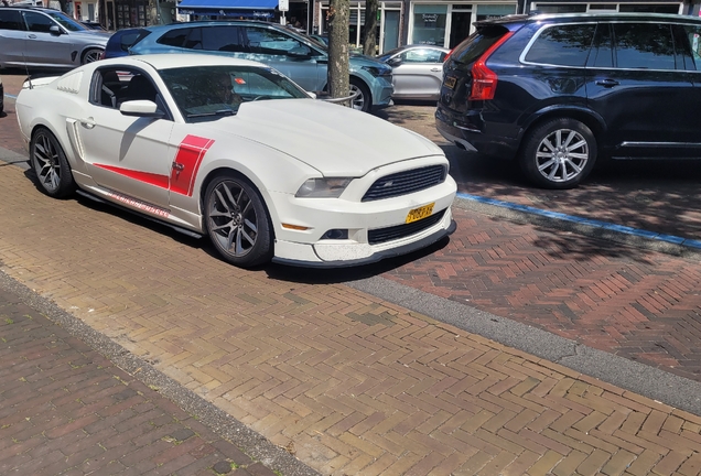 Ford Mustang GT 2011