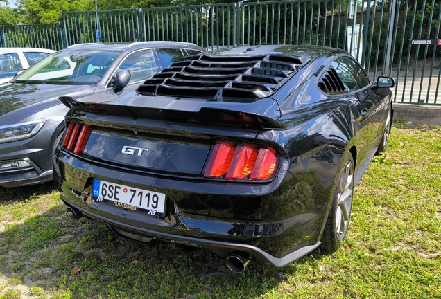 Ford Mustang GT 2015