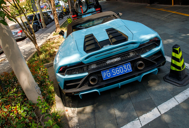 Lamborghini Huracán LP610-2 EVO RWD Spyder