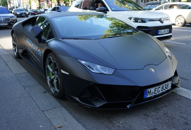 Lamborghini Huracán LP640-4 EVO