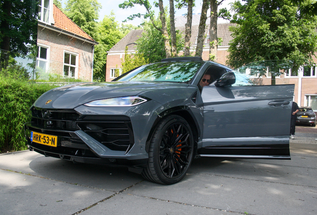 Lamborghini Urus SE