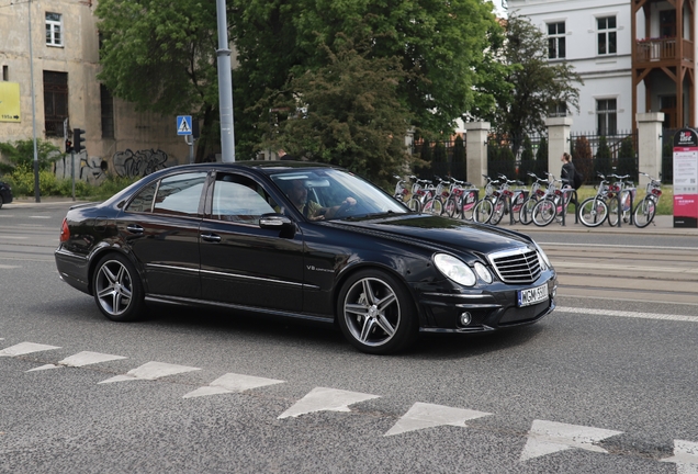 Mercedes-Benz E 55 AMG