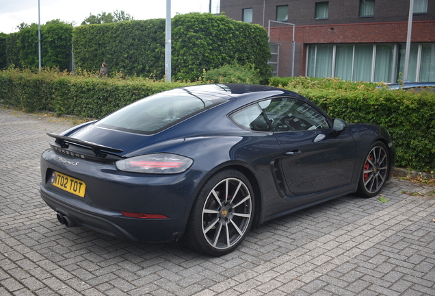 Porsche 718 Cayman S
