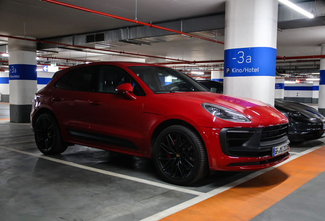 Porsche 95B Macan GTS MkIII