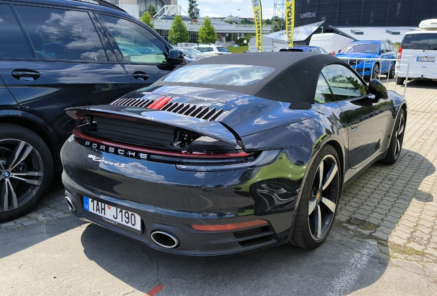 Porsche 992 Carrera 4S Cabriolet