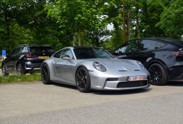Porsche 992 GT3 Touring