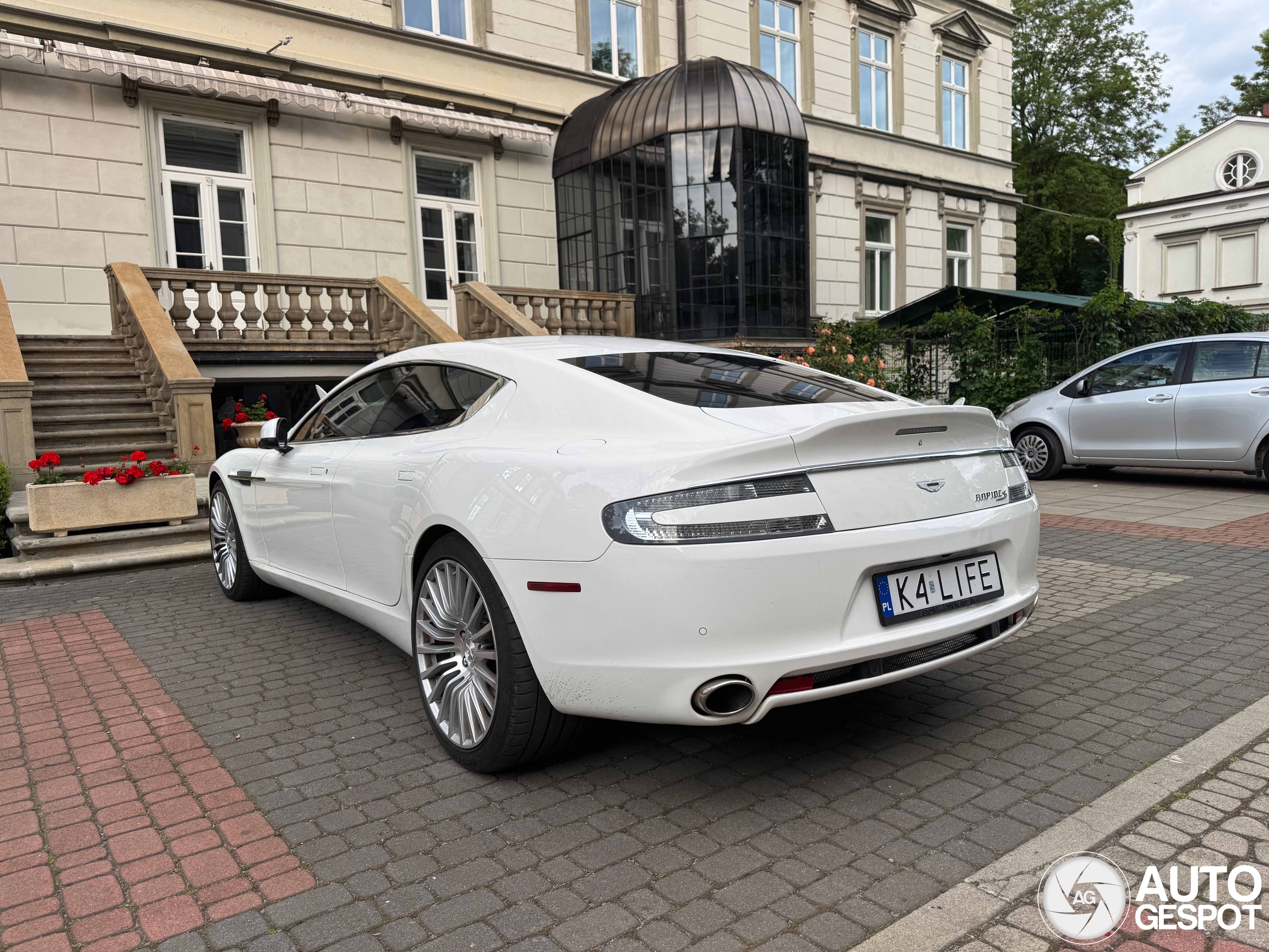 Aston Martin Rapide S